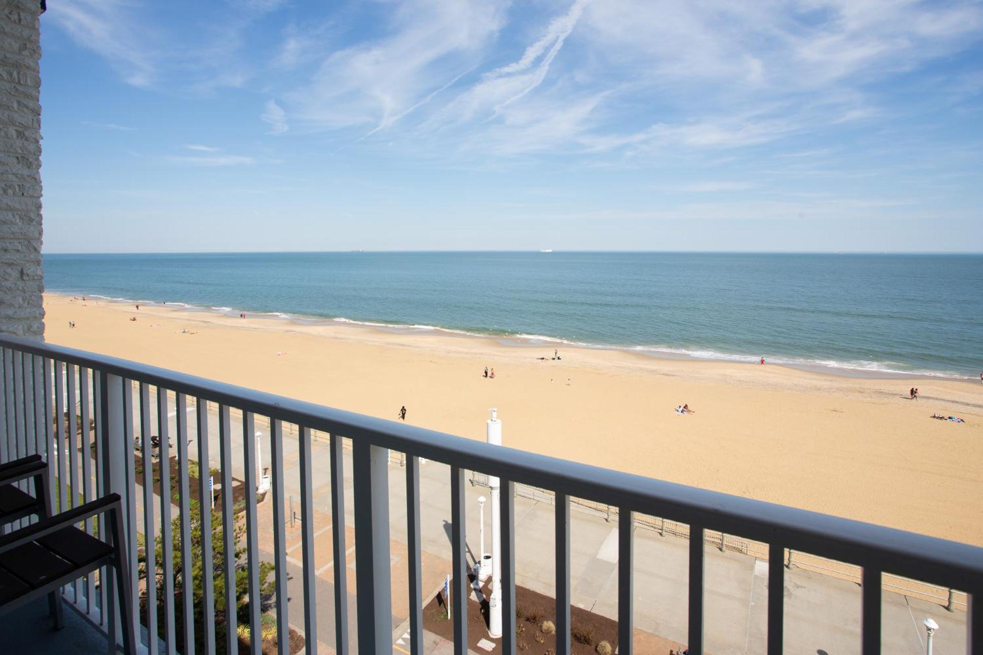 Aqua Vista Resort Hotel Virginia Beach Exterior foto